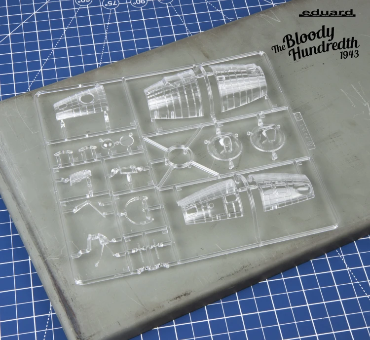 Samolot Boeing B-17F The Bloody Hundredth 1943 11183 Eduard