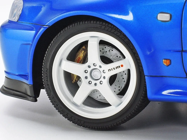 Nissan Skyline GT-R R34 24258 Tamiya