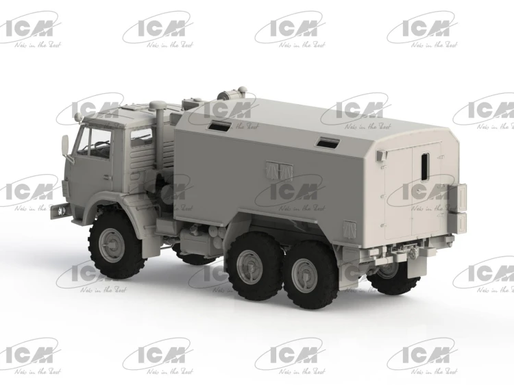 Ciężarówka wojskowa KamAZ-4310 Ukrainian Military Box Truck 35004 ICM