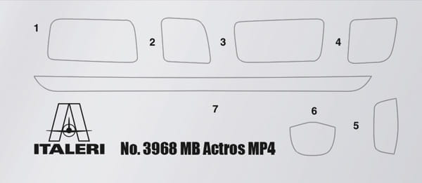 Mercedes Benz Actros MP4 Big Space Grand Prix Edition 3968 Italeri