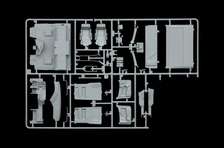 Mercedes Benz Actros MP4 Big Space Grand Prix Edition 3968 Italeri