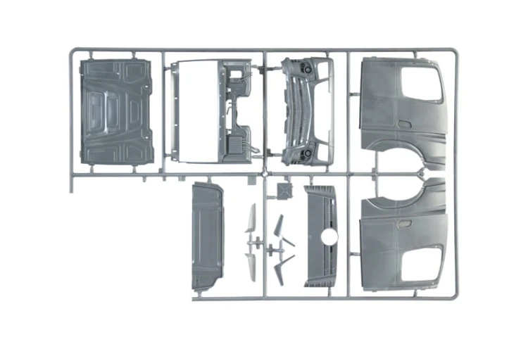 Mercedes Benz Actros MP4 Big Space Grand Prix Edition 3968 Italeri