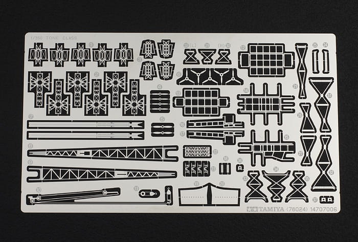 Okręt krążownik Chikuma 78027 Tamiya