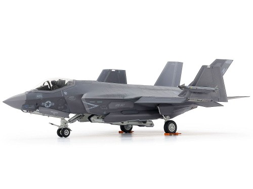 Samolot Lockheed Martin F-35C Lightning II 61127 Tamiya