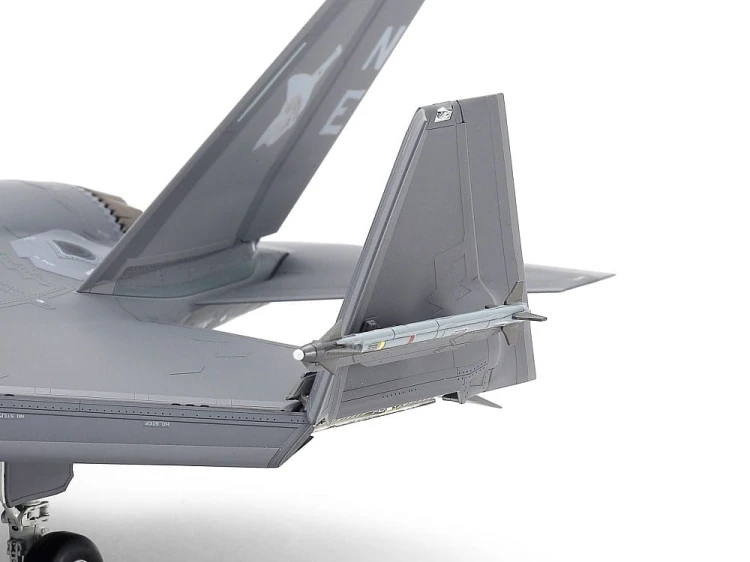 Samolot Lockheed Martin F-35C Lightning II 61127 Tamiya