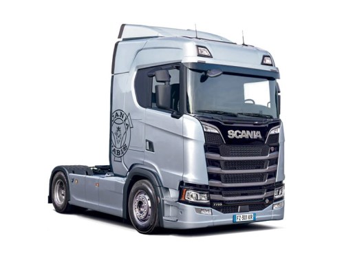 Scania 770S 4x2 Normal Roof Grey Cab 3971 Italeri