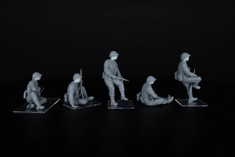 British Tank Riders NW Europe (Resin Heads) 35496 MiniArt