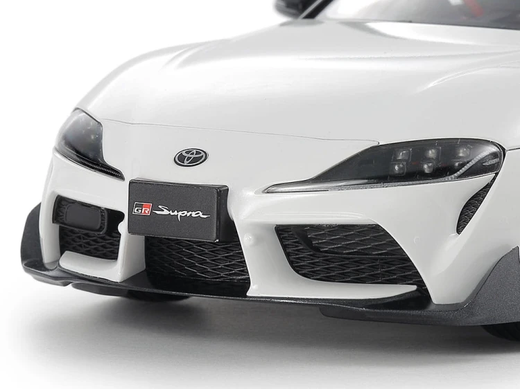Toyota GR Supra Custom 24371 Tamiya