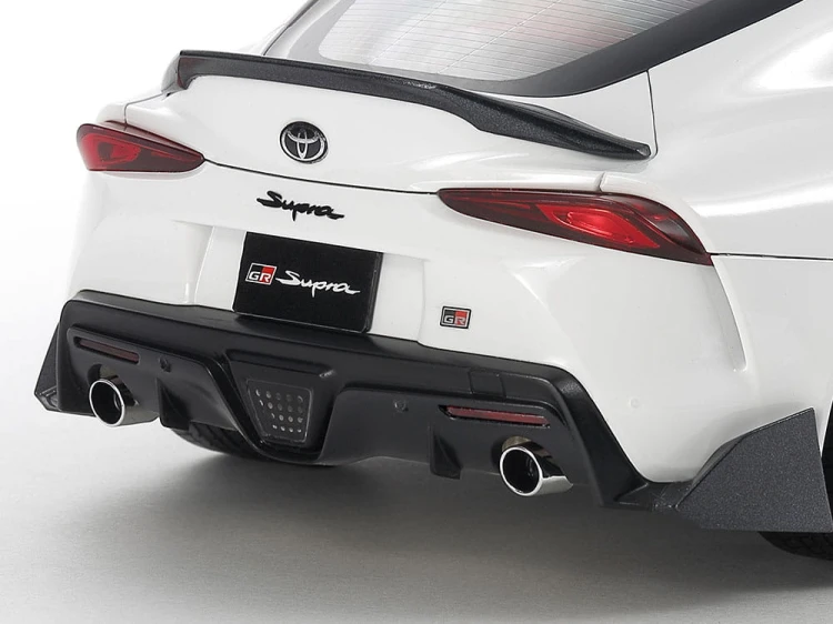 Toyota GR Supra Custom 24371 Tamiya