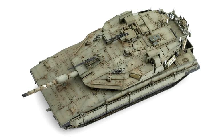 Czołg Merkava Mk.4M w/Trophy Active Protection System 72-006 Meng