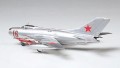 Samolot Mikoyan MiG-19 Farmer 61609 Tamiya