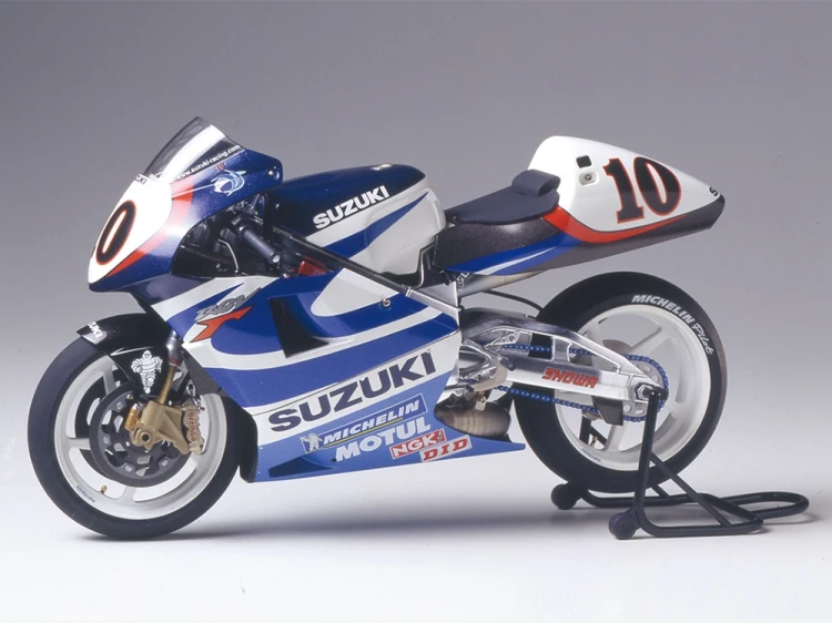 Suzuki RGV Gamma (XR89) 14081 Tamiya