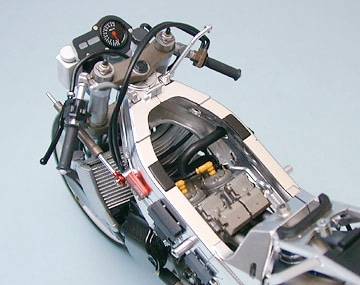 Suzuki RGV Gamma (XR89) 14081 Tamiya