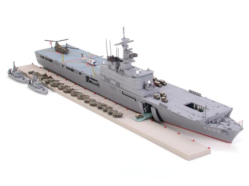 Okręt desantowy JDS JMSDF LST-4002 Shimokita 31006 Tamiya