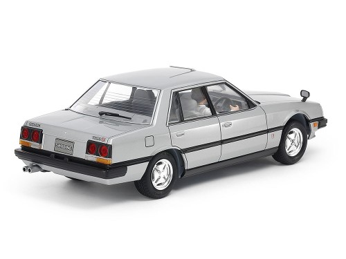Nissan Skyline Sedan 2000 Turbo GT-ES 24374 Tamiya