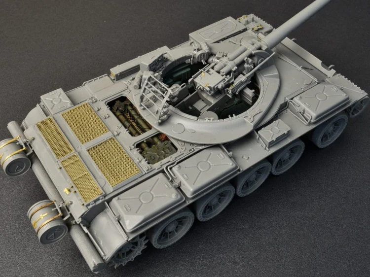  Czołg T-54A 37009 MiniArt