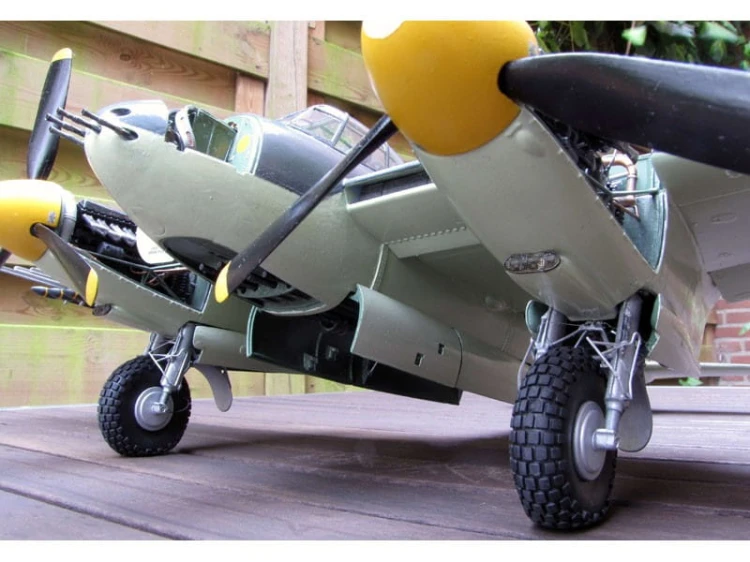 Samolot De Havilland Mosquito FB Mk.VI A25001A Airfix