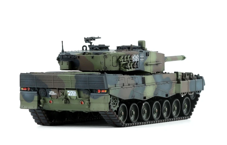 Czołg Leopard 2A4 German Main Battle Tank 72-009 Meng