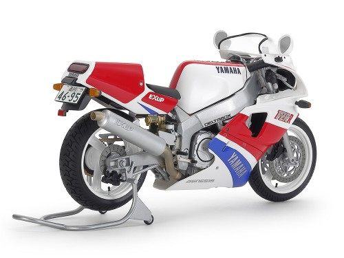 Yamaha FZR750R (OW01) 14058 Tamiya