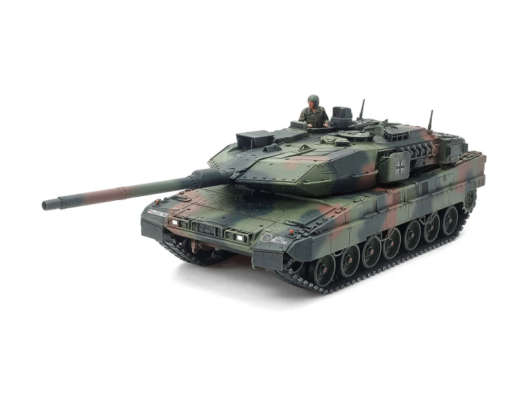 Czołg Leopard 2A7V German Main Battle Tank 32607 Tamiya