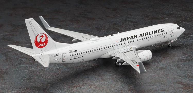 Samolot pasażerski Boeing 737-800 Japan Airlines 10745 Hasegawa