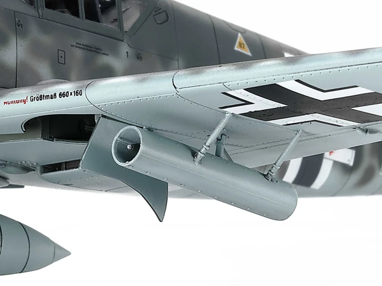 Samolot Messerschmitt Bf109 G-6 Late Production 61128 Tamiya
