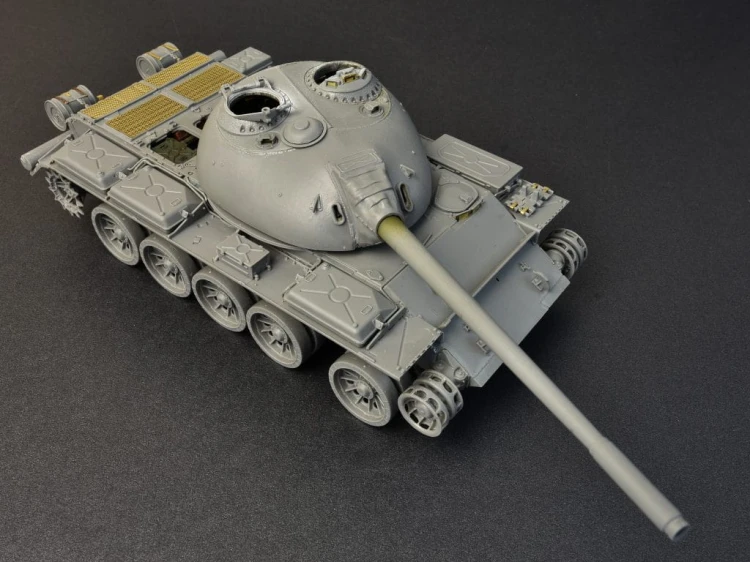  Czołg T-54A 37009 MiniArt