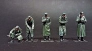 Figurki niemieccy żołnierze zima 1941-42 35218 MiniArt