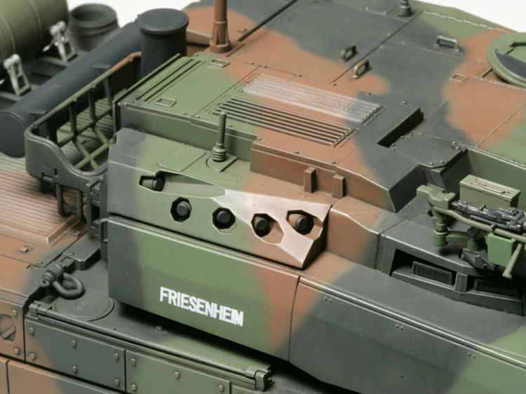 Czołg Leclerc series 2 35362 Tamiya