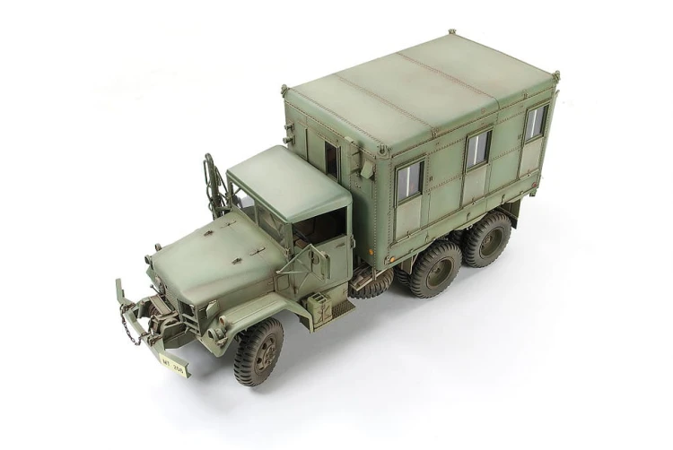 Ciężarówka wojskowa M-109A3/M-185A3 AF35304 AFV