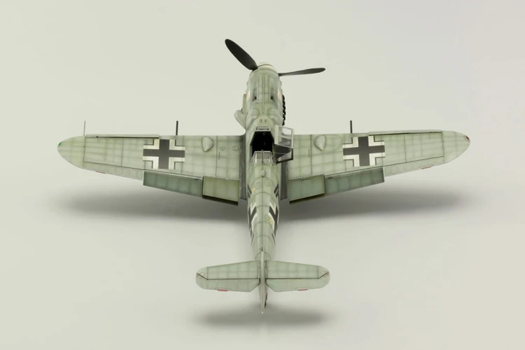 Samolot Messerschmitt Bf 109G-5 82112 Eduard