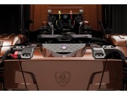 Samochód Scania R730 Black Amber 3897 Italeri