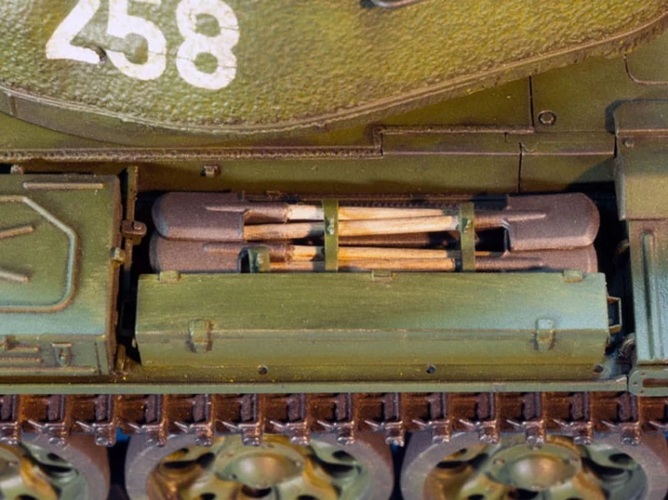 Czołg T-44M 37002 MiniArt