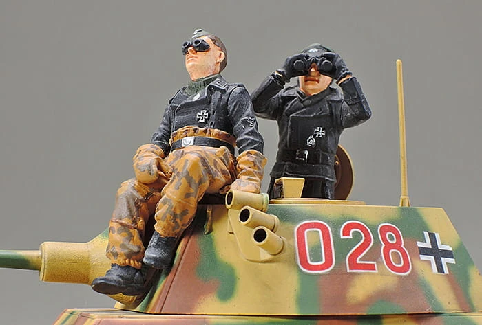 Samochód pancerny Sd.Kfz.234/2 Puma 37018 Tamiya