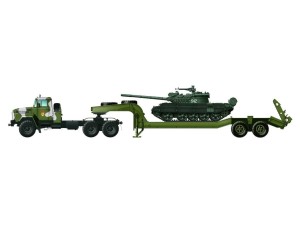 Samochód KrAZ-260V i czołg T-55 AMV