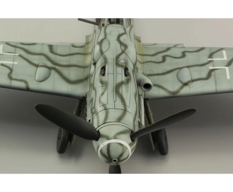 Samolot Messerschmitt Bf 109G-5 82112 Eduard