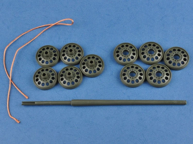 Czołg T-34/85 82602 Hobby Boss
