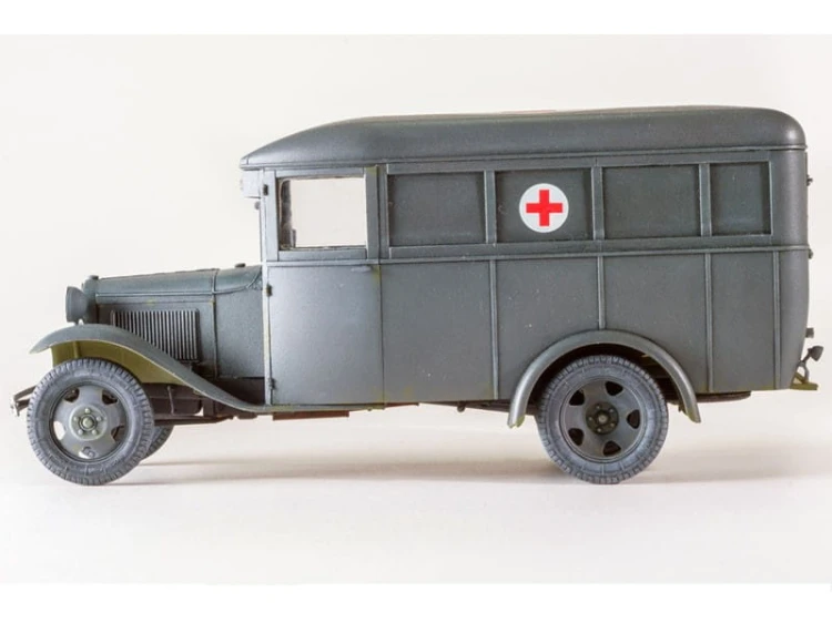Autobus GAZ-03-30 ambulans 35160 MiniArt