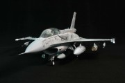 Samolot F-16D Block 52+ Polish Air Force 72002 Kinetic