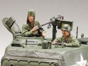 Czołg M4A3E8 Sherman i GAZ-67B 35359 Tamiya