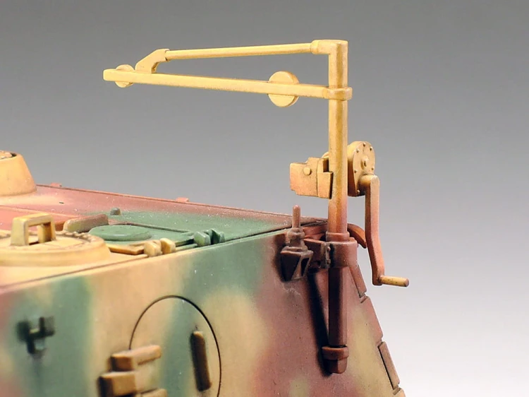 Działo pancerne Sturmtiger 38cm 32591 Tamiya
