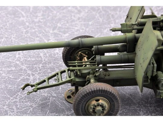 Armata przeciwlotnicza KS-19M2 02349 Trumpeter