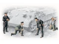 Figurki niemiecka załoga czołgu 35211 ICM