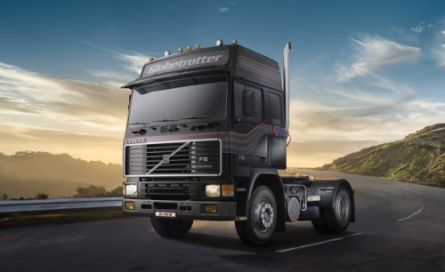 Volvo F16 Globetrotter 3923 Italeri