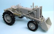 Traktor ciągnik ładowarka Case VAI 35002 Thunder Model