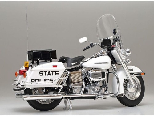 Motocykl Harley Davidson FLH1200 Policja 16038 Tamiya