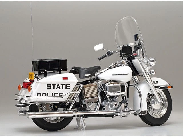 Motocykl Harley Davidson FLH1200 Policja 16038 Tamiya