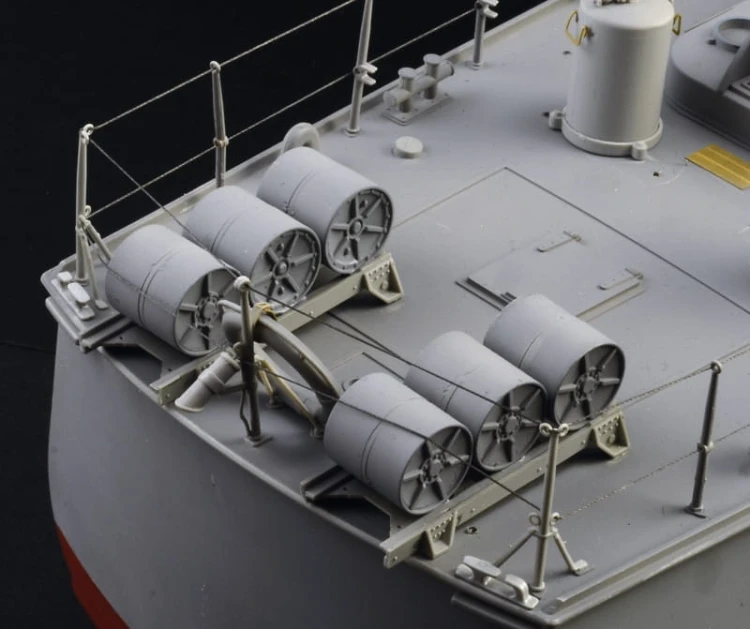 Okręt torpedowy Schnellboot Typ S-38 5620 Italeri