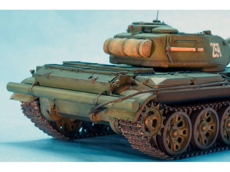Czołg T-44M 37002 MiniArt