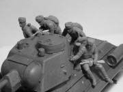 Figurki radziecka załoga czołgu 35640 ICM